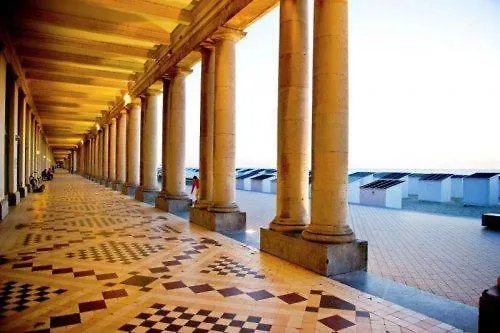 L Epoque Apartment Ostend